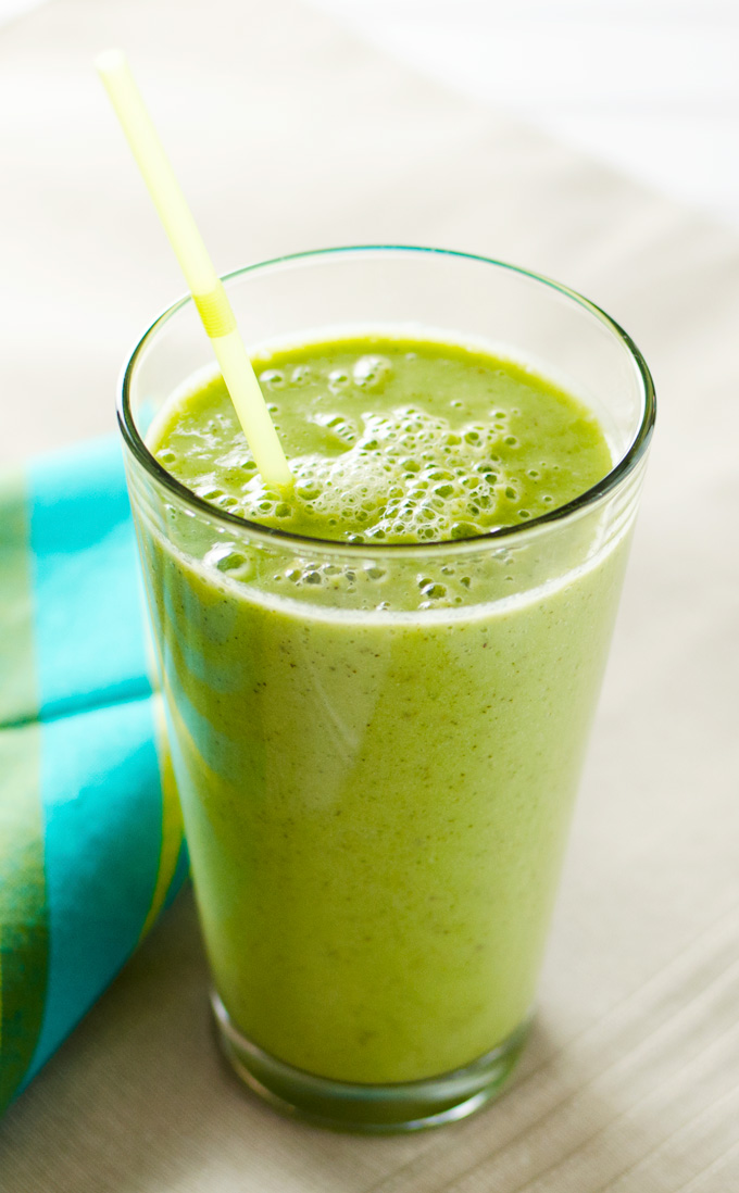 rosemary mango green smoothie