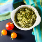 Avocado Pesto Spread - vegan | VeggiePrimer.com