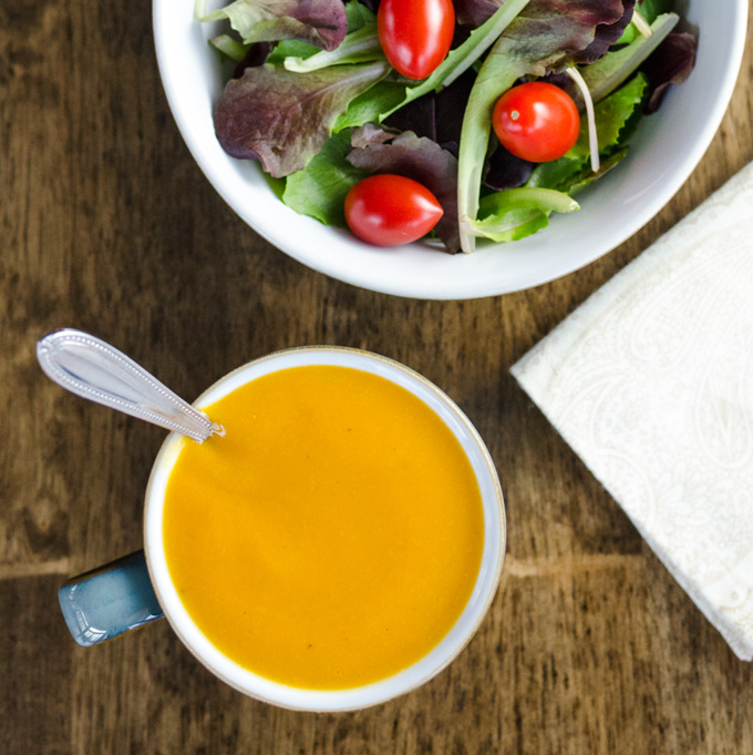 Ginger Butternut Carrot Soup - this simple vegan gluten-free recipe can be made in three easy steps - takes about 30 minutes to prepare from start to finish |VeggiePrimer.com