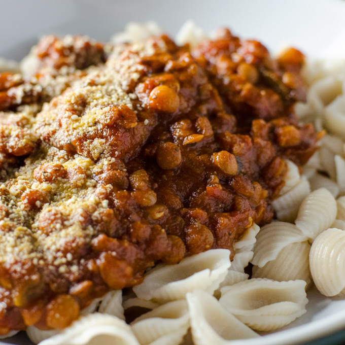 Rice Cooker Vegan Lentil Bolognese Sauce - made with simple ingredients and easy to prepare, this plant-based recipe offers a pleasing meaty texture without the meat! | VeggiePrimer.com
