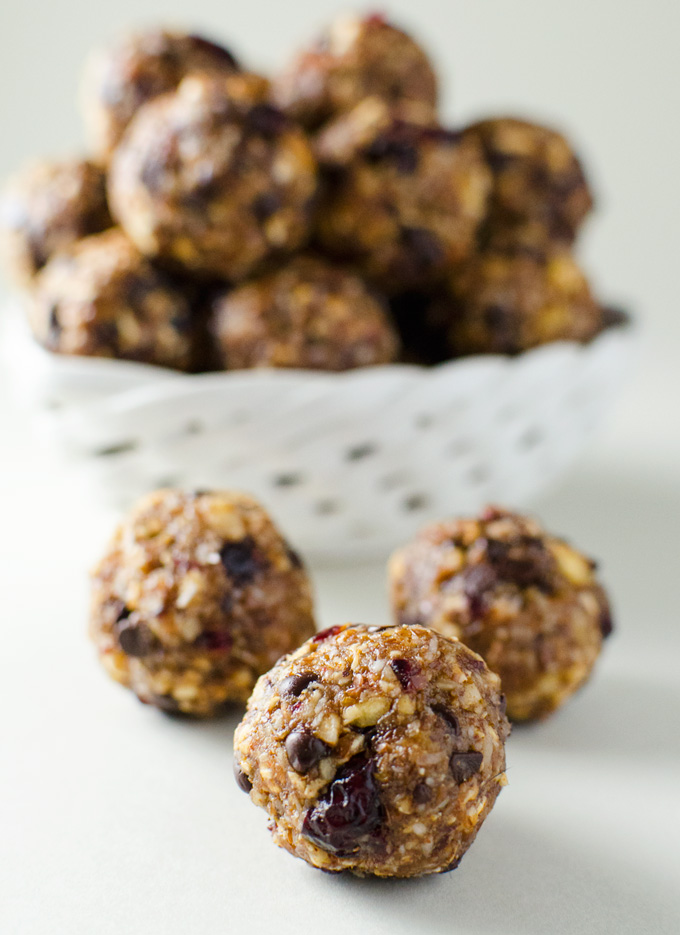 No-Bake Hazelnut Cranberry Energy Bites - this quick and easy recipe offers a great alternative to traditional holiday cookies! | VeggiePrimer.com